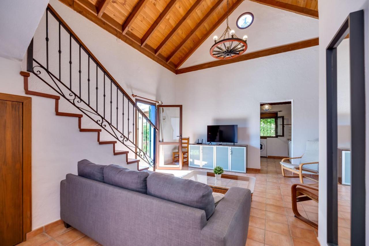 Casa Rural Entre Ojen Y Marbella المظهر الخارجي الصورة